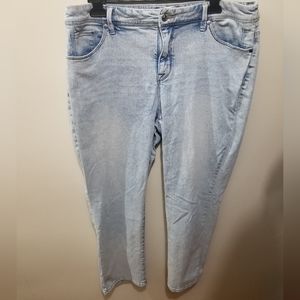 Chico's So Slimming Denim Crop 90s Straight Cotton Light Wash Jeans 12/Large